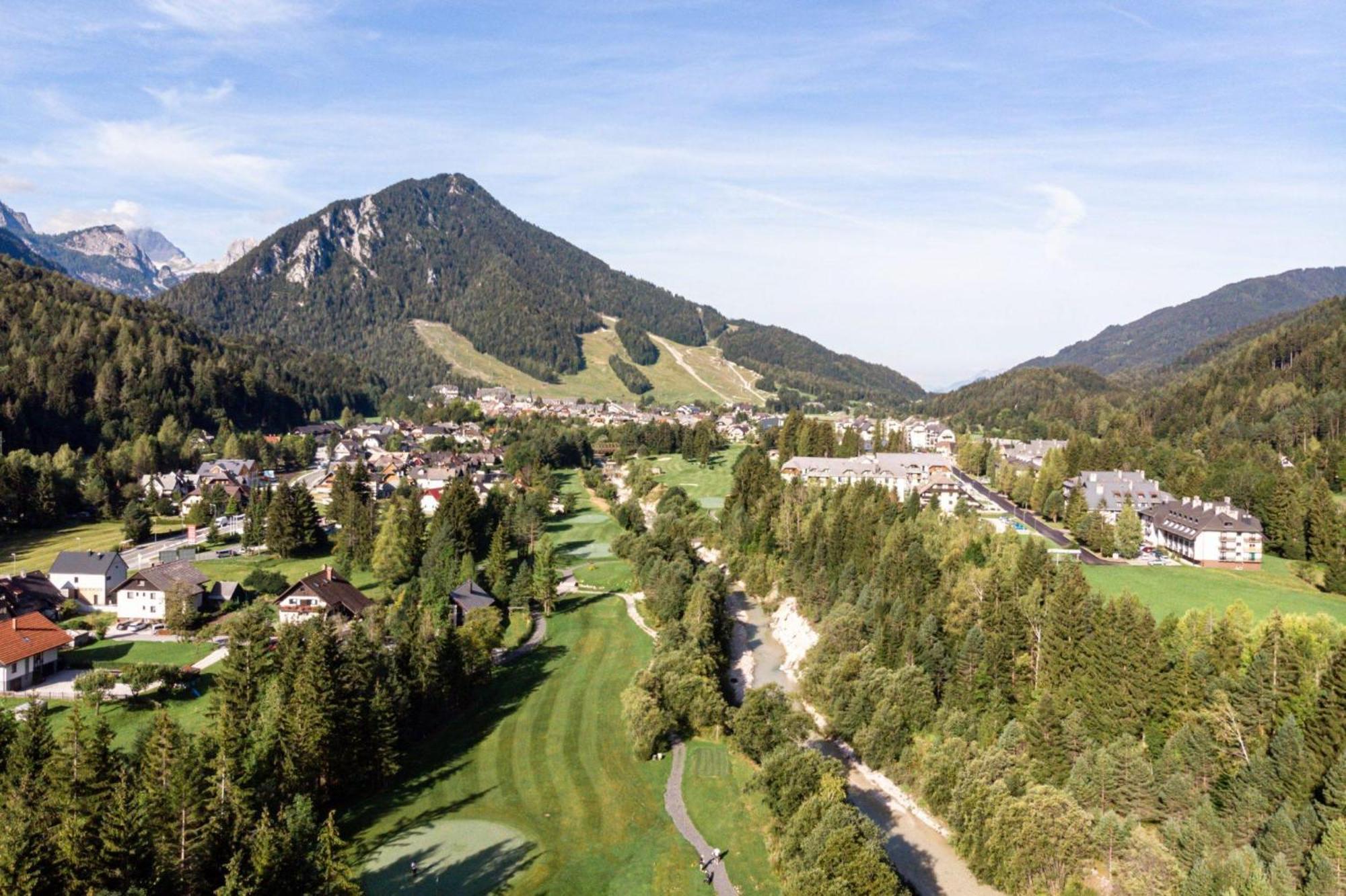 Sunny Retreat Apartment Kranjska Gora Esterno foto